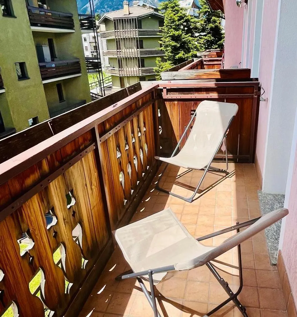 Dolomia Home Bormio Lejlighed